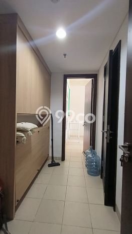 Apartemen Disewakan 3 Kamar Hemat Siap Huni di Jakarta Selatan, Luas 135m2 Apartemen Disewakan 3 Kamar Hemat Siap Huni di Jakarta Selatan, Luas 135m2