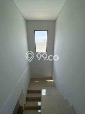 Dijual Rumah Luas Megah Dengan View Eksklusif di Lamper, Semarang Dijual Rumah Luas Megah Dengan View Eksklusif di Lamper, Semarang