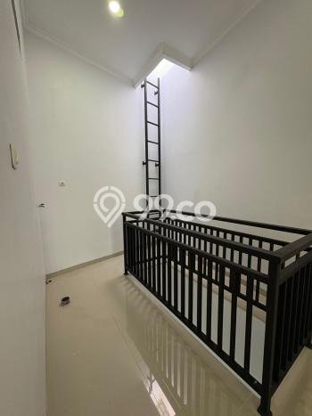 Ruko Bagus LT 80m2 LB 96m2 Dijual di Gunung Pati Semarang Ruko Bagus LT 80m2 LB 96m2 Dijual di Gunung Pati Semarang