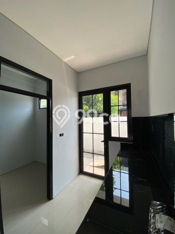 Dijual Rumah Luas Megah Dengan View Eksklusif di Lamper, Semarang Dijual Rumah Luas Megah Dengan View Eksklusif di Lamper, Semarang