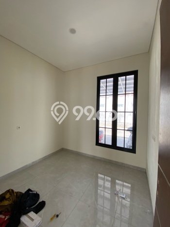 Dijual Rumah Luas Megah Dengan View Eksklusif di Lamper, Semarang Dijual Rumah Luas Megah Dengan View Eksklusif di Lamper, Semarang