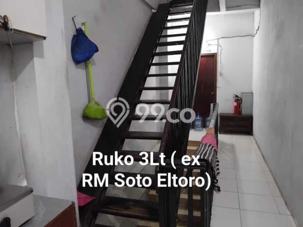 Untuk Dijual! Ruko di Kedoya Jakarta Barat LT 81m2 / LB 200m2 Kawasan Bisnis Untuk Dijual! Ruko di Kedoya Jakarta Barat LT 81m2 / LB 200m2 Kawasan Bisnis