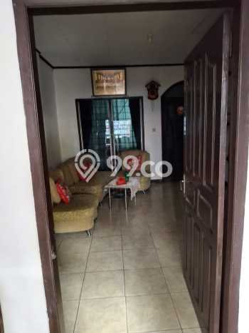 Jarang Ada! Rumah Kontrakan 4 Kamar Bagus Siap Huni Pasar Baru Jarang Ada! Rumah Kontrakan 4 Kamar Bagus Siap Huni Pasar Baru