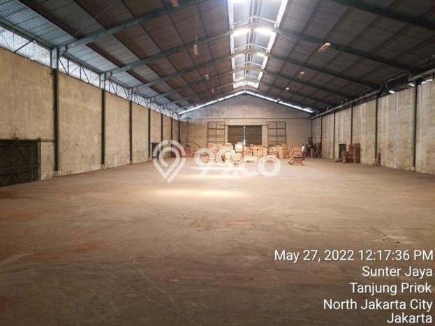 Disewakan Gudang di Kawasan Ramai Sunter Luas 3240m2 Disewakan Gudang di Kawasan Ramai Sunter Luas 3240m2
