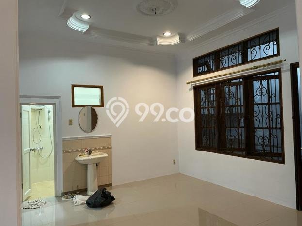 Hunian Strategis 4 KT LB 400m2 Kondisi Bagus di Sunter Hunian Strategis 4 KT LB 400m2 Kondisi Bagus di Sunter