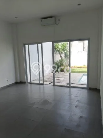 For Sale Vila Kawasan Munggu, Area 200m2m², Posisi Strategis For Sale Vila Kawasan Munggu, Area 200m2m², Posisi Strategis