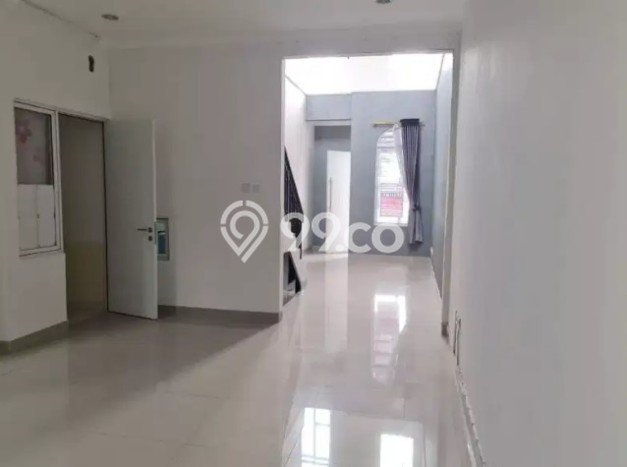 Rumah Luas Asri 3 KT Siap Pakai di Jakarta Garden City Jakarta Timur Rumah Luas Asri 3 KT Siap Pakai di Jakarta Garden City Jakarta Timur