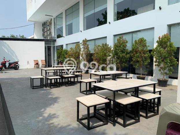 Unit Komersial Dijual di Jakarta Utara LT 412m2 & LB 650m2 Unit Komersial Dijual di Jakarta Utara LT 412m2 & LB 650m2