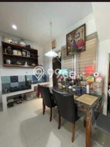 Disewakan! Rumah 3 Kamar Tidur &
3 Kamar Mandi di Gading Serpong, Tangerang Disewakan! Rumah 3 Kamar Tidur &
3 Kamar Mandi di Gading Serpong, Tangerang
