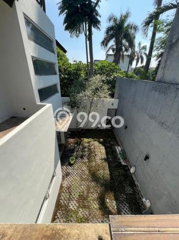 Rumah Luxury Modern Siap Huni di Sektor 9-Bintaro Tangerang Selatan Rumah Luxury Modern Siap Huni di Sektor 9-Bintaro Tangerang Selatan