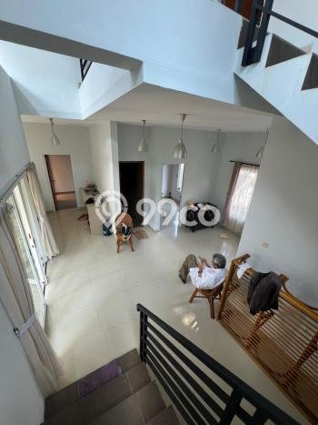 Rumah Luxury Modern Siap Huni di Sektor 9-Bintaro Tangerang Selatan Rumah Luxury Modern Siap Huni di Sektor 9-Bintaro Tangerang Selatan