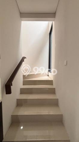 For Sale! Luxury House LT 135m2 Desain Elegan di Bintaro For Sale! Luxury House LT 135m2 Desain Elegan di Bintaro