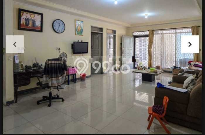 Dijual Rumah Premium dengan Fasilitas Sekitar Komplit di Kebon Jeruk, Jakarta Barat Dijual Rumah Premium dengan Fasilitas Sekitar Komplit di Kebon Jeruk, Jakarta Barat