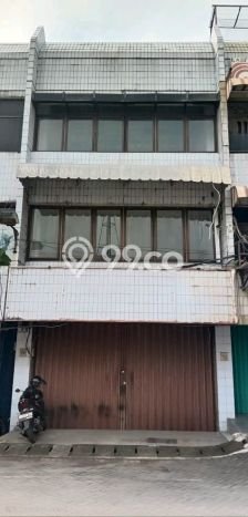 Ruko Disewakan di Area Ramai Semarang Utara, Semarang Ruko Disewakan di Area Ramai Semarang Utara, Semarang