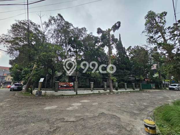 Ready to Use! Premium House LT 700m2 Desain Modern di Dago Ready to Use! Premium House LT 700m2 Desain Modern di Dago