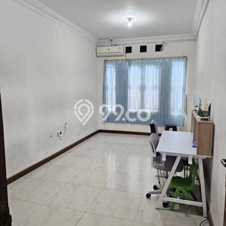 Rumah Minimalis 4 KT di Taman Holis Indah Bandung Rumah Minimalis 4 KT di Taman Holis Indah Bandung
