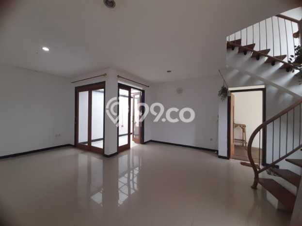 FEATURED! Rumah di Cigadung, 3 KM, Area Premium, Luas 108m² Bangunan 160m² FEATURED! Rumah di Cigadung, 3 KM, Area Premium, Luas 108m² Bangunan 160m²
