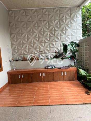 Jual Rumah Eksklusif 2 KT di Buah Batu, Bandung Jual Rumah Eksklusif 2 KT di Buah Batu, Bandung