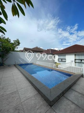 Ready to Use! Luxury House LT 297m2 Desain Modern di Setiabudi Ready to Use! Luxury House LT 297m2 Desain Modern di Setiabudi
