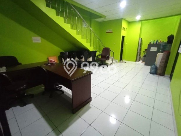 LOKASI STRATEGIS! Ruko di Duren Sawit, Luas 462m2m², Area Komersial LOKASI STRATEGIS! Ruko di Duren Sawit, Luas 462m2m², Area Komersial
