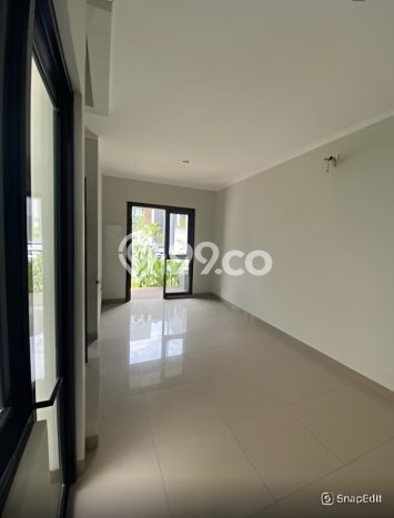 Hunian Nyaman Asri 4 KT Siap Huni di Summarecon Crown Gading Bekasi Hunian Nyaman Asri 4 KT Siap Huni di Summarecon Crown Gading Bekasi