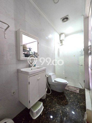 Rumah Strategis Modern Lb 150m2 di Cakung, Jakarta Timur Rumah Strategis Modern Lb 150m2 di Cakung, Jakarta Timur