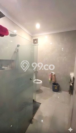 Siap Huni Hunian Elit 4 Kamar di Kelapa Gading Dekat ke Mana Saja Siap Huni Hunian Elit 4 Kamar di Kelapa Gading Dekat ke Mana Saja