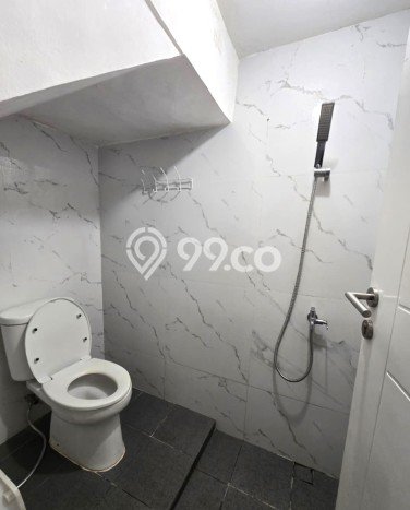 Rumah Strategis Modern Lb 150m2 di Cakung, Jakarta Timur Rumah Strategis Modern Lb 150m2 di Cakung, Jakarta Timur