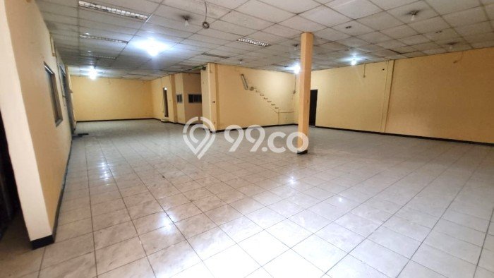 Gudang untuk disewa di Karawaci punya LT 950m2 & LB 1250m2 harga sewa kompetitif Gudang untuk disewa di Karawaci punya LT 950m2 & LB 1250m2 harga sewa kompetitif