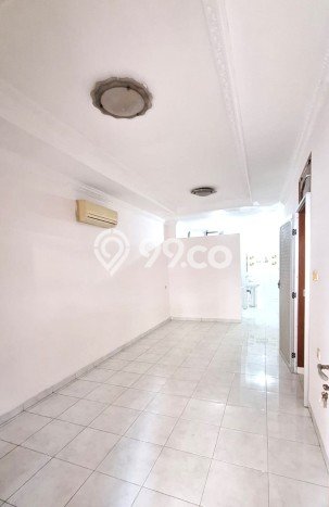 Dijual Rumah Strategis Bagus Punya 4 KT di Kelapa Gading Jakarta Utara SHM Dijual Rumah Strategis Bagus Punya 4 KT di Kelapa Gading Jakarta Utara SHM