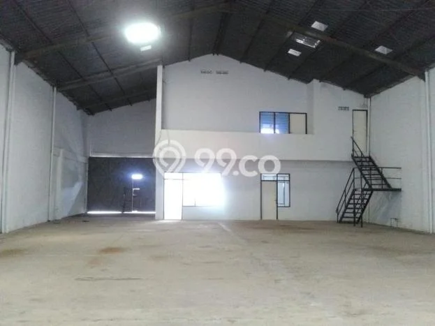 Gudang Disewa di Terboyo, Semarang, LT 560m2 / LB 420m2 Gudang Disewa di Terboyo, Semarang, LT 560m2 / LB 420m2