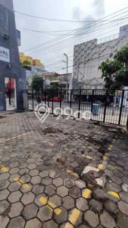 Unit Kantor Disewakan di Gajahmada di Area Ramai & Strategis Unit Kantor Disewakan di Gajahmada di Area Ramai & Strategis