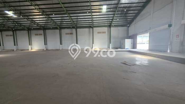 Gudang Kawasan Komersial di Ngaliyan, Luas 2720m², For Rent, Ready Pakai Gudang Kawasan Komersial di Ngaliyan, Luas 2720m², For Rent, Ready Pakai