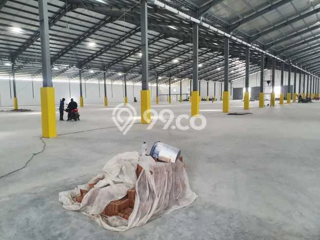 Disewakan Gudang Kawasan Ngaliyan, Luas 10500m2m², Area Premium, Siap Pakai Disewakan Gudang Kawasan Ngaliyan, Luas 10500m2m², Area Premium, Siap Pakai