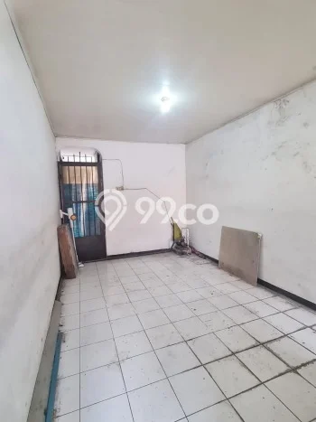 Jual Rumah Favorit Siap Huni LB 194m2 di Semarang Barat, Semarang Jual Rumah Favorit Siap Huni LB 194m2 di Semarang Barat, Semarang