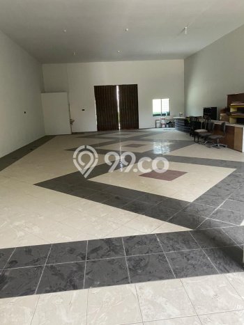 Area Ramai! Ruko Dijual di Pedurungan untuk Bisnis Luas Bangunan 300m2 Area Ramai! Ruko Dijual di Pedurungan untuk Bisnis Luas Bangunan 300m2