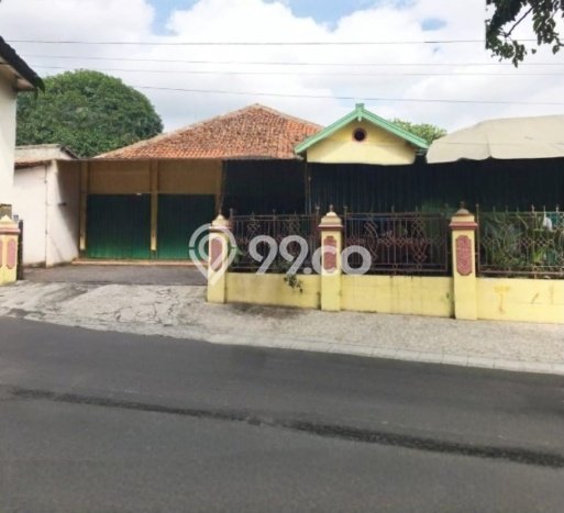 Rumah Luxury Modern Tanpa Renovasi di Ketileng Semarang Rumah Luxury Modern Tanpa Renovasi di Ketileng Semarang