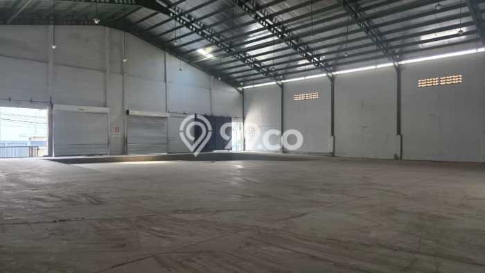 Gudang Kawasan Komersial di Ngaliyan, Luas 2720m², For Rent, Ready Pakai Gudang Kawasan Komersial di Ngaliyan, Luas 2720m², For Rent, Ready Pakai