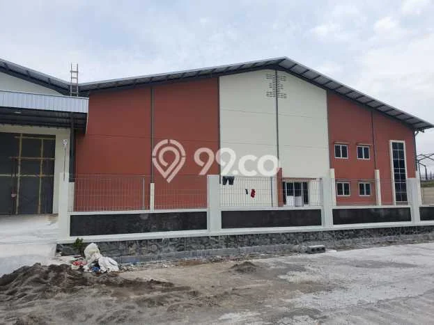Disewakan Gudang Kawasan Ngaliyan, Luas 10500m2m², Area Premium, Siap Pakai Disewakan Gudang Kawasan Ngaliyan, Luas 10500m2m², Area Premium, Siap Pakai