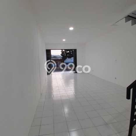 Ruko Area Bisnis Kawasan Banyumanik, Luas 200m2m², Mainroad Ruko Area Bisnis Kawasan Banyumanik, Luas 200m2m², Mainroad