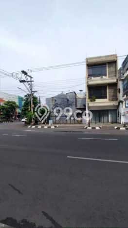 Unit Kantor Disewakan di Gajahmada di Area Ramai & Strategis Unit Kantor Disewakan di Gajahmada di Area Ramai & Strategis