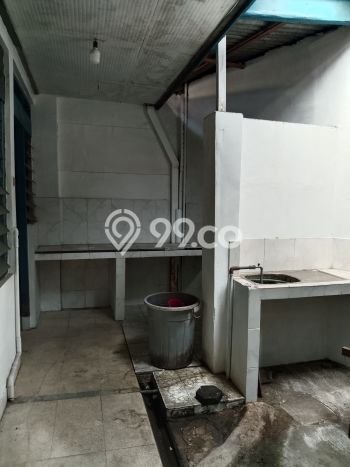 Unit Komersial Dijual di Semarang LT 150m2 & LB 120m2 Unit Komersial Dijual di Semarang LT 150m2 & LB 120m2