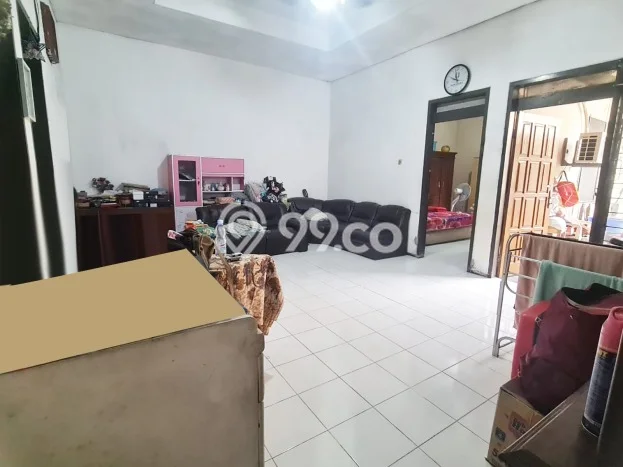 Jual Rumah Favorit Siap Huni LB 194m2 di Semarang Barat, Semarang Jual Rumah Favorit Siap Huni LB 194m2 di Semarang Barat, Semarang