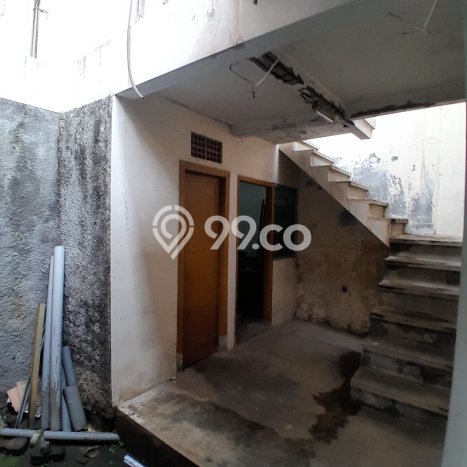 Hunian Elit LB 220m2 Siap Huni Desain Elegan di Halmahera, Semarang Hunian Elit LB 220m2 Siap Huni Desain Elegan di Halmahera, Semarang