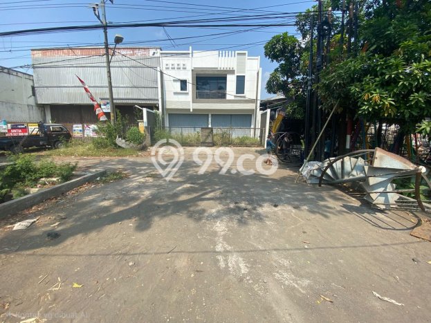 Area Ramai! Ruko Dijual di Pedurungan untuk Bisnis Luas Bangunan 300m2 Area Ramai! Ruko Dijual di Pedurungan untuk Bisnis Luas Bangunan 300m2