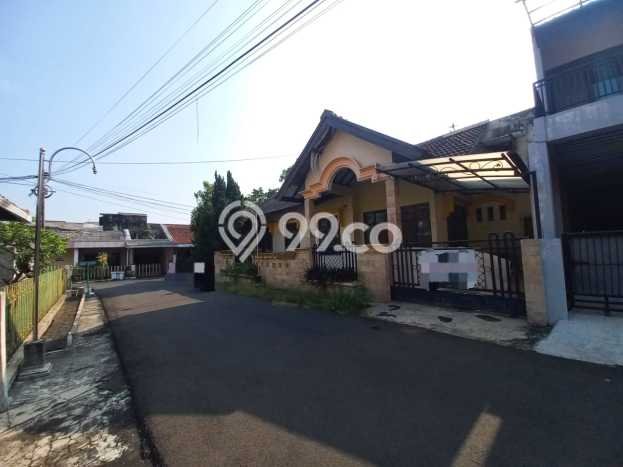 For Sale Rumah 5 Kamar Lokasi Ideal Nyaman dan Strategis di Ungaran Timur For Sale Rumah 5 Kamar Lokasi Ideal Nyaman dan Strategis di Ungaran Timur