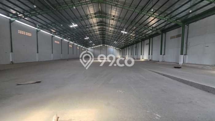 Gudang Kawasan Komersial di Ngaliyan, Luas 2720m², For Rent, Ready Pakai Gudang Kawasan Komersial di Ngaliyan, Luas 2720m², For Rent, Ready Pakai