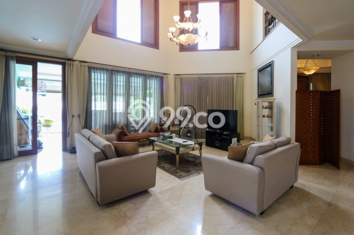 Rumah Mewah LB 700m2 Siap Huni Desain Elegan di Pondok Indah, Jakarta Selatan Rumah Mewah LB 700m2 Siap Huni Desain Elegan di Pondok Indah, Jakarta Selatan