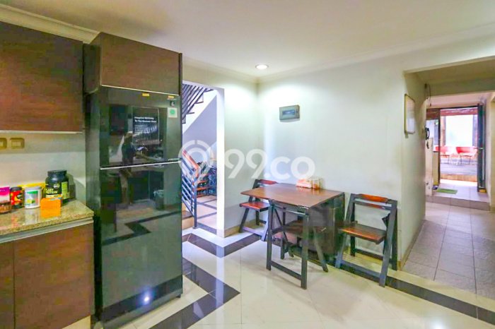 Hot Offer Hunian Premium Ideal dan Luas di Cilandak, Jakarta Selatan Hot Offer Hunian Premium Ideal dan Luas di Cilandak, Jakarta Selatan