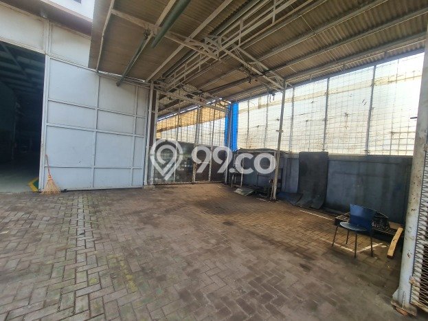 Pabrik Disewa di Cikarang Selatan, Bekasi, LT 1300m2 / LB 700m2 Pabrik Disewa di Cikarang Selatan, Bekasi, LT 1300m2 / LB 700m2